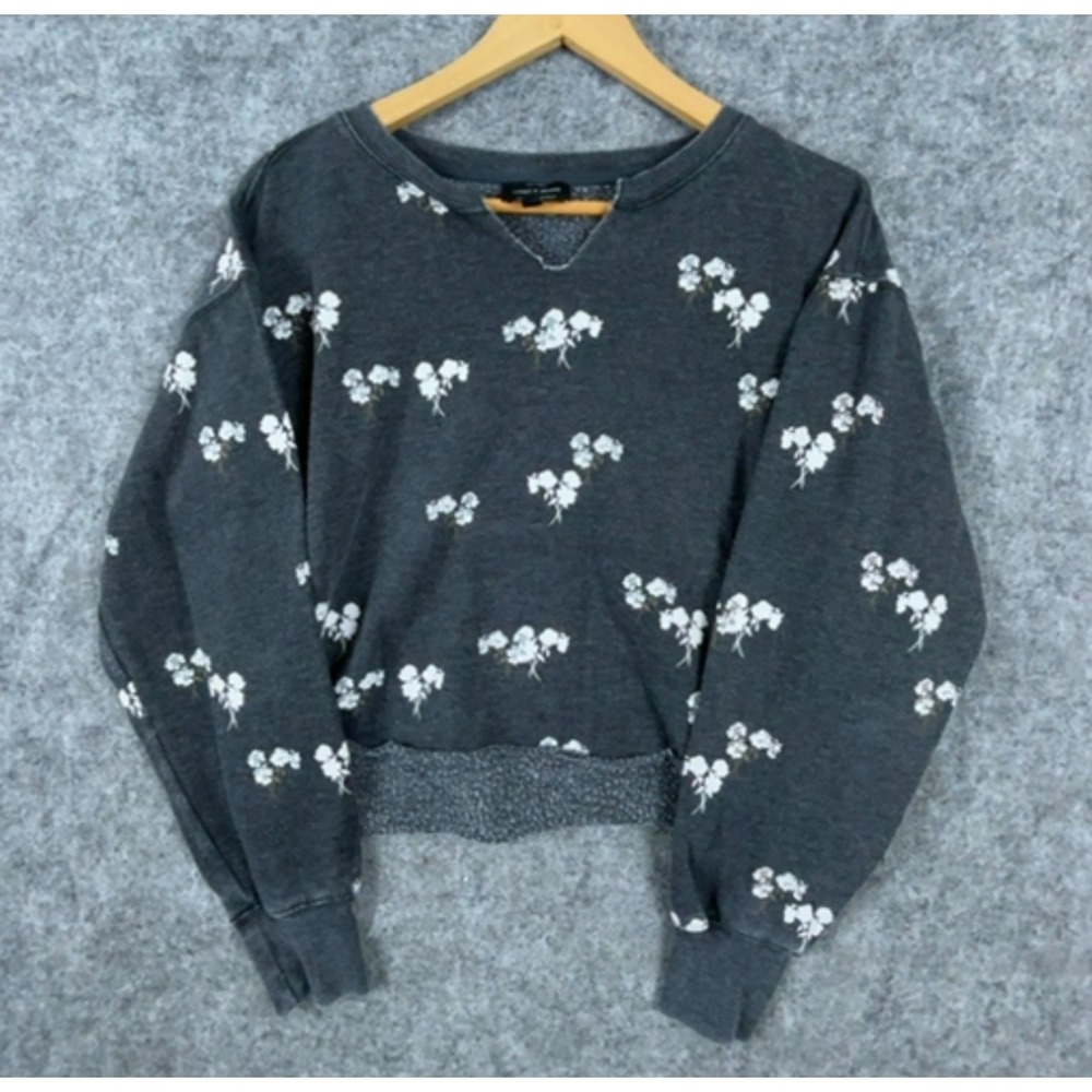 Lucky Brand Cropped Sweatshirt Womens Medium Gray White Floral Cotton Raw Hem